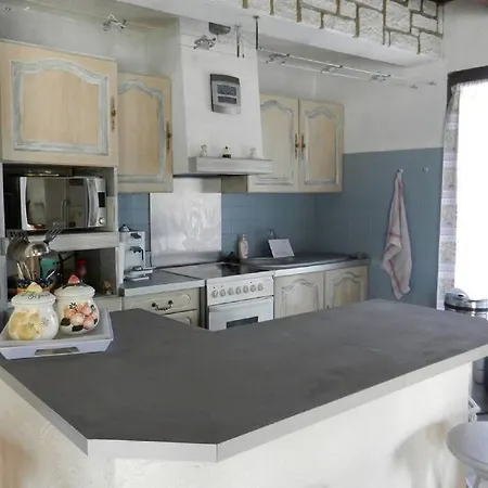 Holiday home Maison Proche Embrun