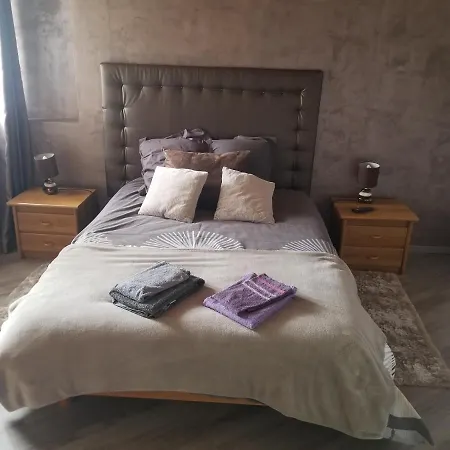 Maison Proche Embrun Holiday home *